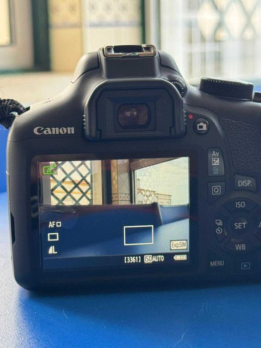 Canon EOS 1300D + 3 Lentes, Flash e Extras