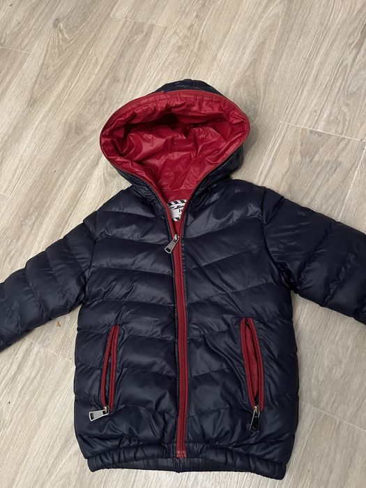 Куртка мальчик 5-6 лет.
