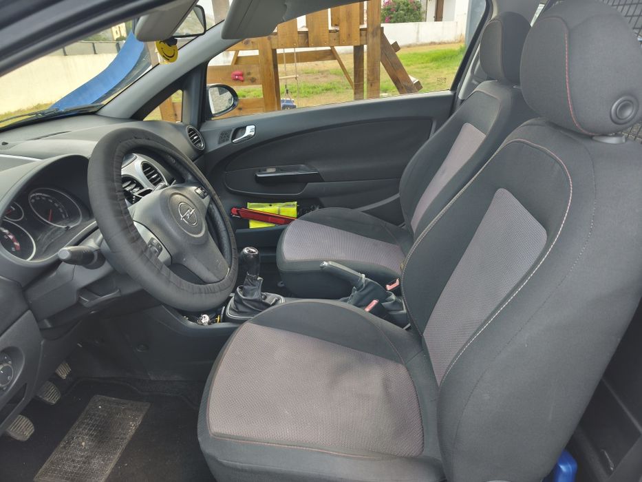 Opel Corsa D de 2008 Diesel Comercial APENAS 145 000 KMS