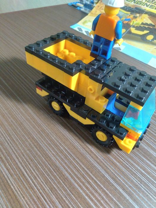 Лего Hero Factory, іграшкова машинка ...