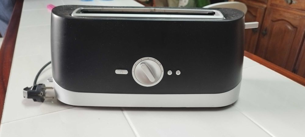 Torradeira com descongelamento