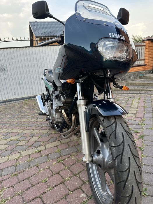 YAMAHA XJ600S свіжопривезений з Німеччини