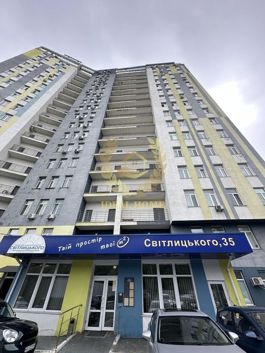 Продаж студії Виноградар Світлицького 35