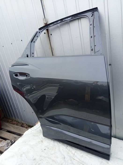 Drzwi Prawe Tylne tył AUDI Q3 II 83A 83F Sportback