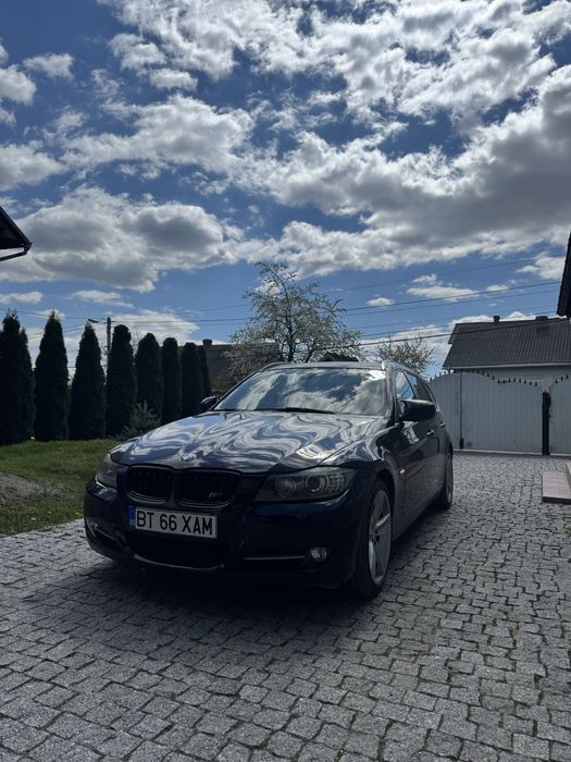 Bmw 318i 2010 рік
