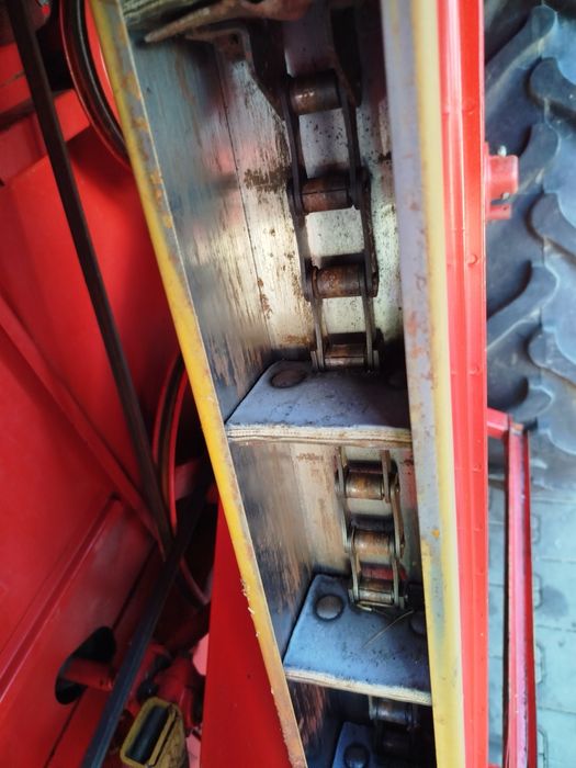 Комбайн Массей Фергюсон 20. Massey Ferguson 20
