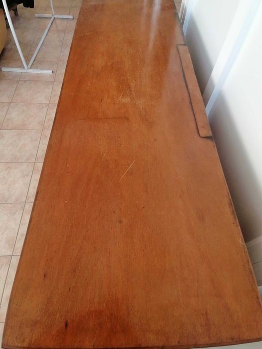 Móvel de sala castanho