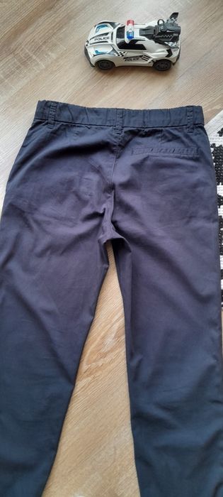 Штани Н&М бавовна 8-9 років