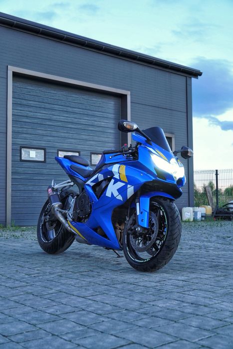Suzuki GSX-R 750