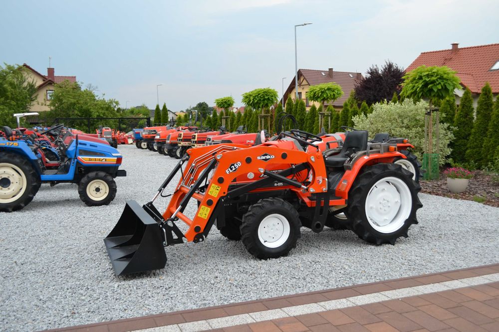 Traktorek japoński  Kubota Yanmar mini traktor japonski