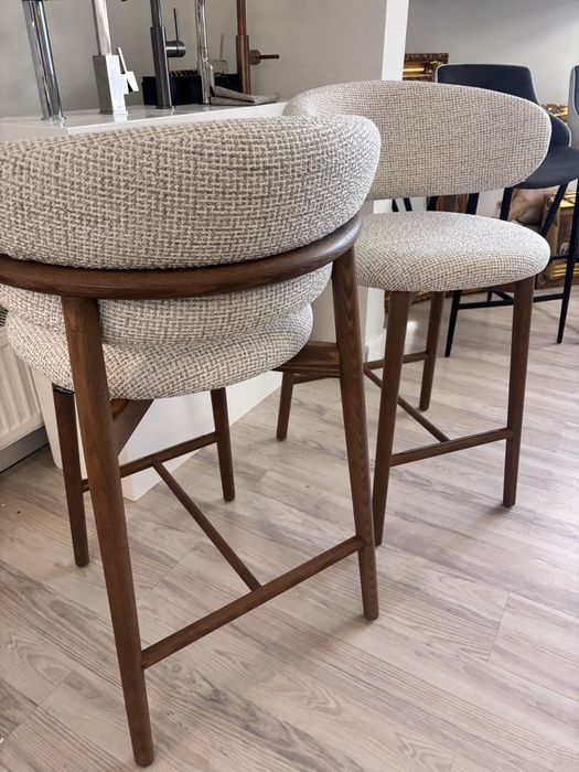 -25% RABAT, NOWE Hokery Calligaris Oleandro, orzech canaletto + boucle