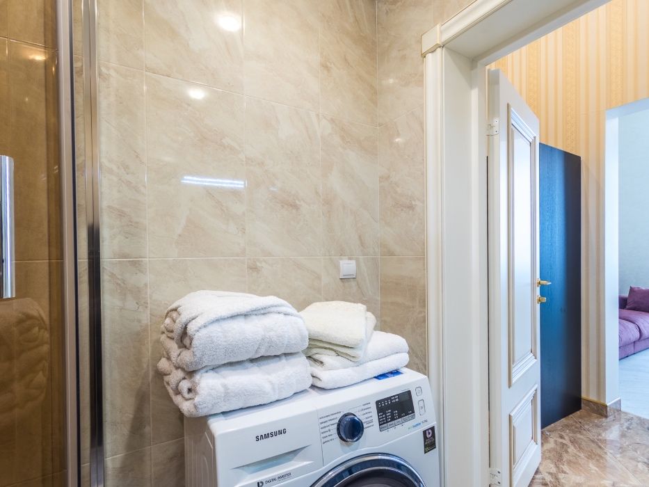 посуточно1к,вид,центр,ЖК Элегант,парковка,метро.ж/д вокзал,университ