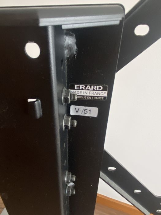 Suporte para televisão Erard