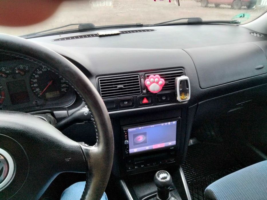 Volkswagen Golf IV