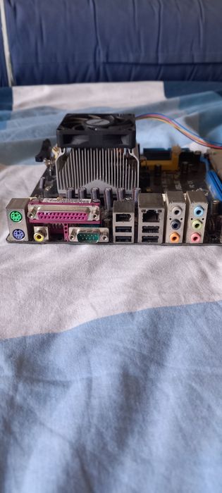 Várias Peças PC anos 2000s