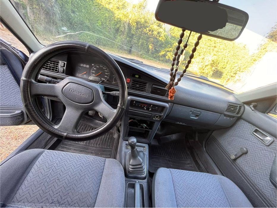 Mazda 626 GD 1988року