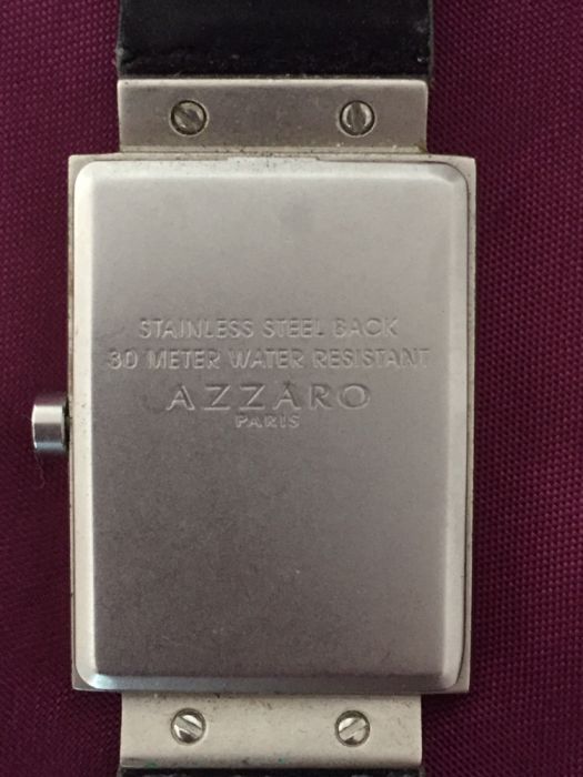 Relógio Azzaro em pele