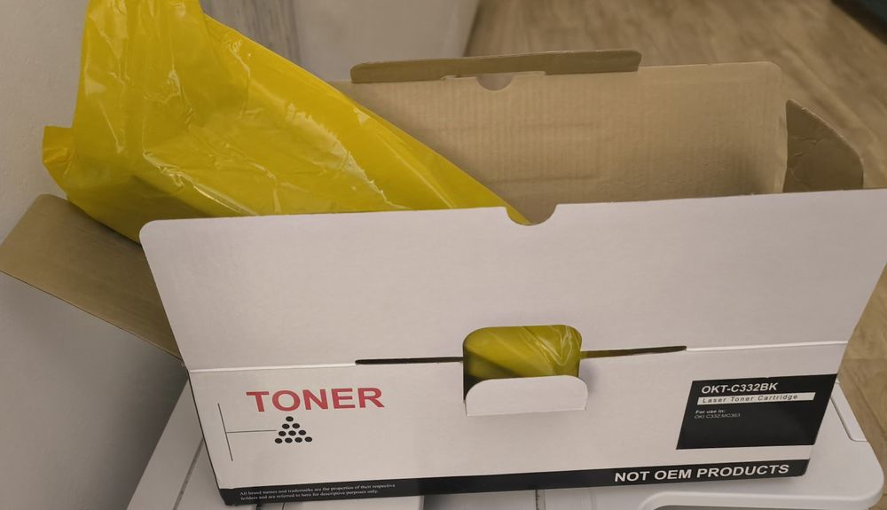 Impressora OKI MC363 dnw + toner novo