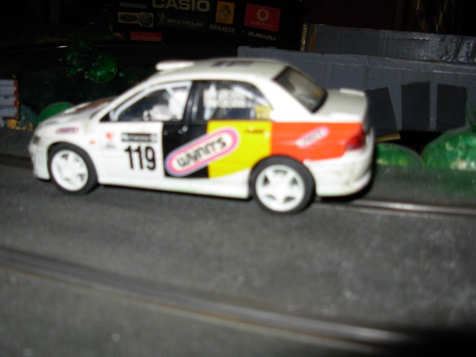 Mitsubishi Lancer Scalextric viatura de Slot 1:32