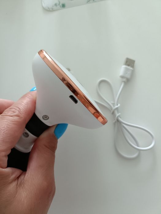 Mini massager (kulka masującą)