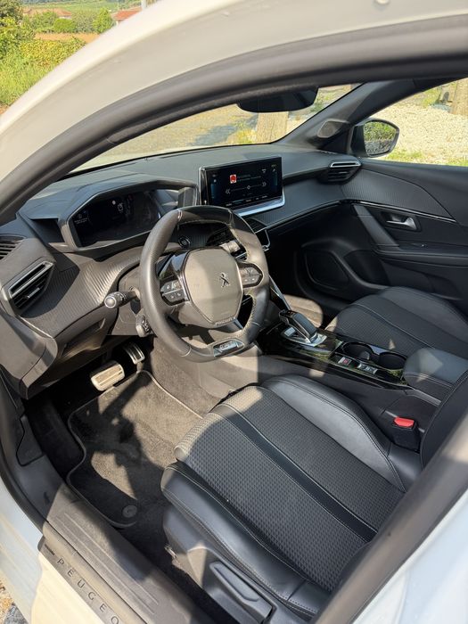 Peugeot e-208 — fotografia 5