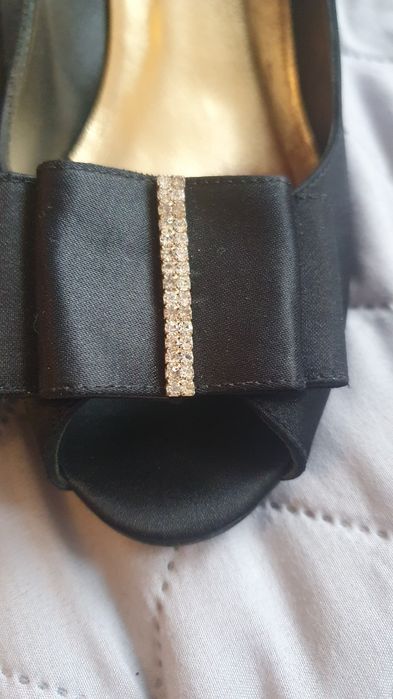 Eleganckie buty Kazar rozmiar 39