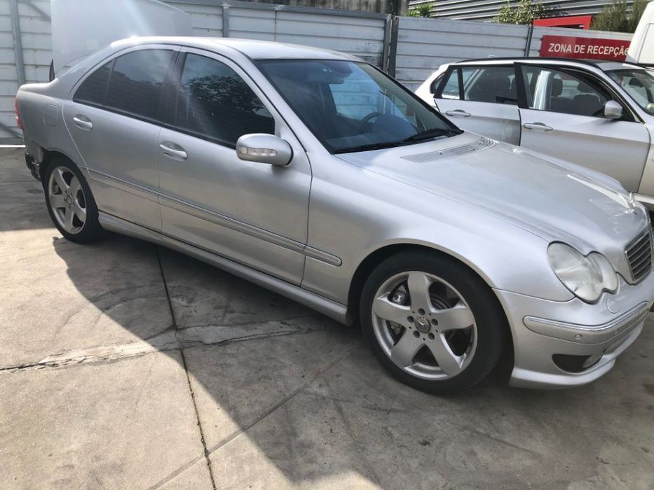 MERCEDES C 32 AMG W 203 (356 CV) DE 2002 PARA PEÇAS