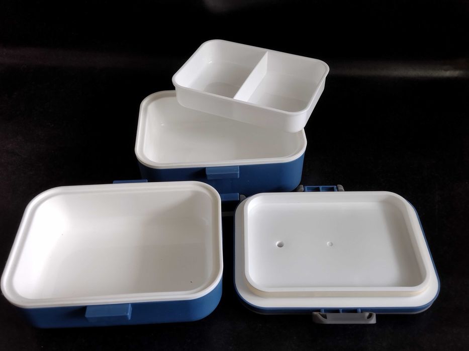 Termiczny Termos na żywność - 3 przegródki łyżka