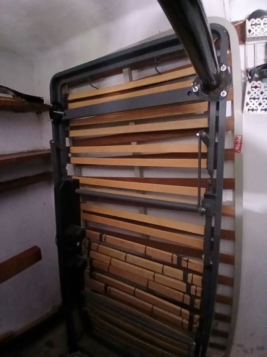 Cama articulada com colchão de enchimento