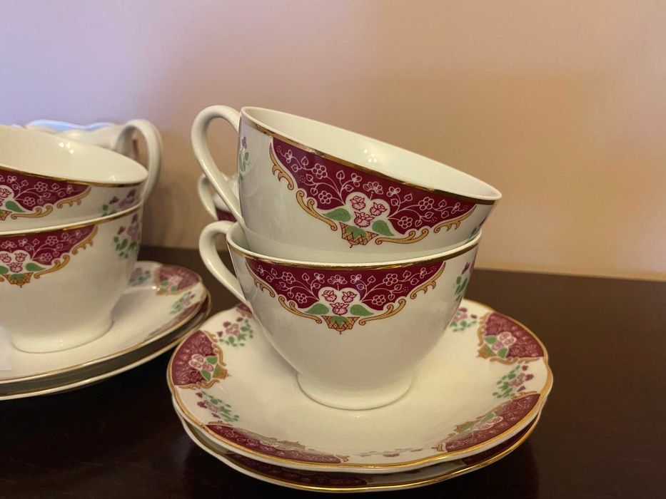 Porcelanowy serwis do kawy Ćmielów