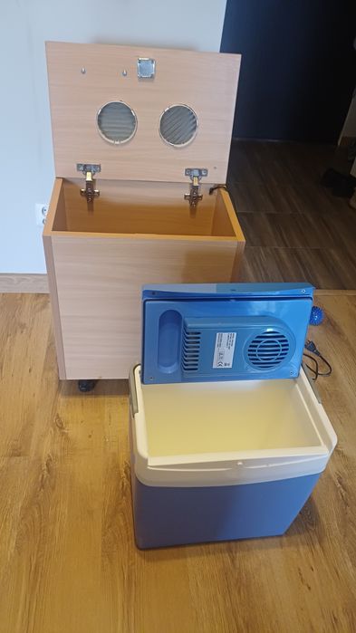Lodówka turystyczna 12 V, 45 W