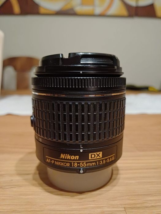 Objetiva Nikon DX 18-55 mm
