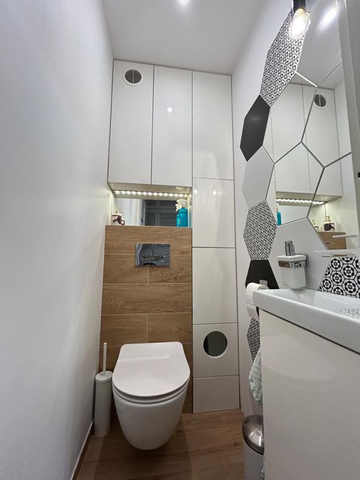 65 m2, 3 pokoje, balkon, klimatyzacja, garderoba