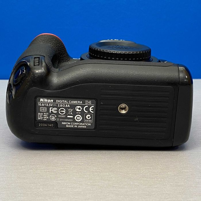 Nikon D4 (Corpo) - 16.2MP