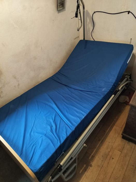 Cama articulada automática
