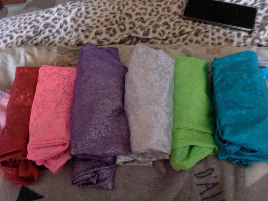 Кюлоти, купальники .плащі супер мена