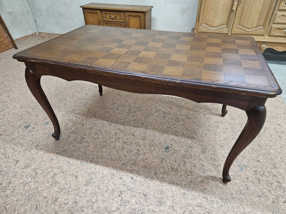 Stół ludwikowski ciemny nr 46 /