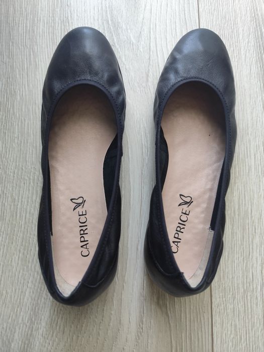 Baleriny czarne Caprice 38