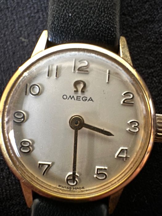 Часы Omega женские винтаж