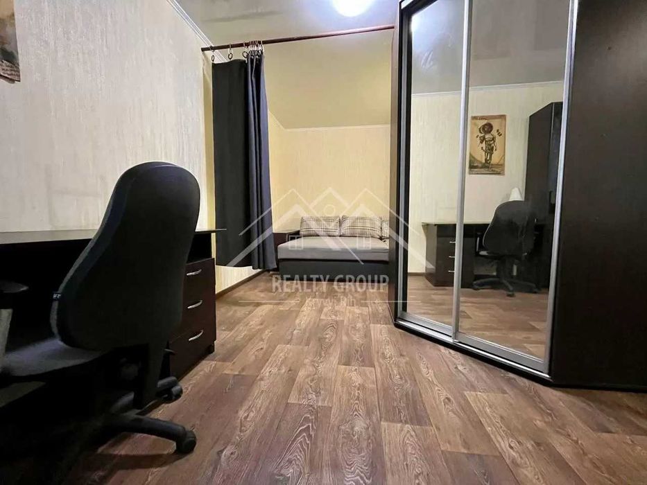 Оренда 1к квартири студії на Соцмісті