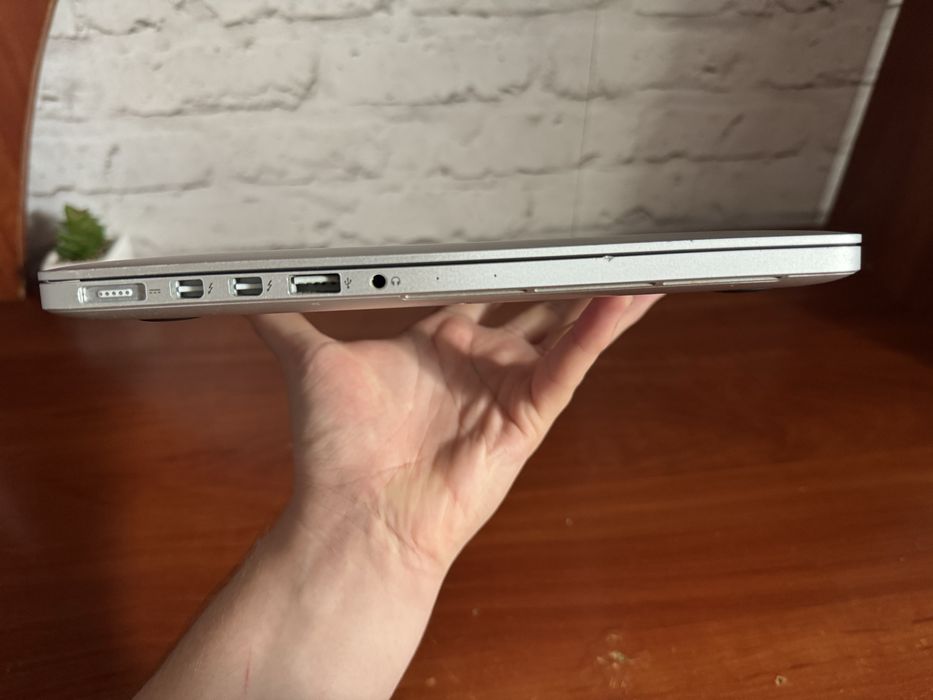 Macbook Pro 13 2015 8/512