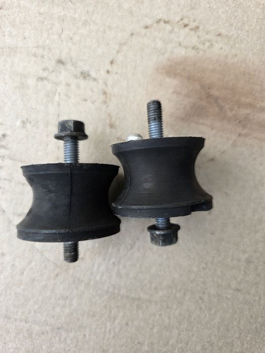 Poduszka zawieszenia skrzyni biegów poduszki BMW E39 3.0d 2.5d M57 M54