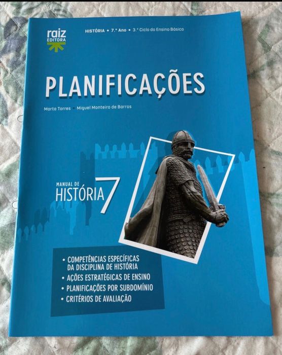 Conjunto de manuais de professores de História 7°ano