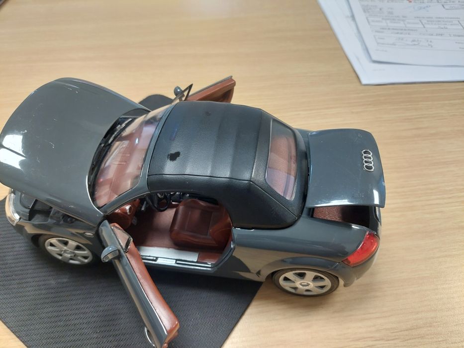 Miniaturas Audi TT Coupe/ Cabrio