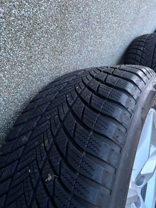 Felgi Audi Q7 4M koła zimowe 19 cali 255/55/19 Bridgestone 7mm