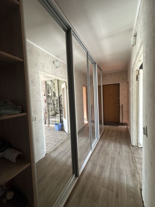 Продам 3-х кімнатну квартиру, Холодна Гора