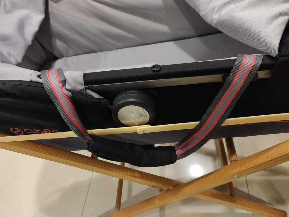 Berço/alcofa com suporte da Cybex