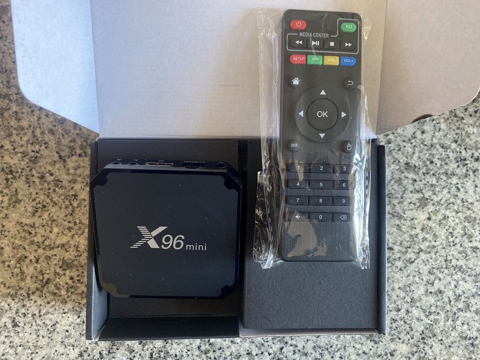 Box Smart TV X96 X96 Mini (Android - 4K Ultra HD - 2 GB RAM - Wi-Fi)