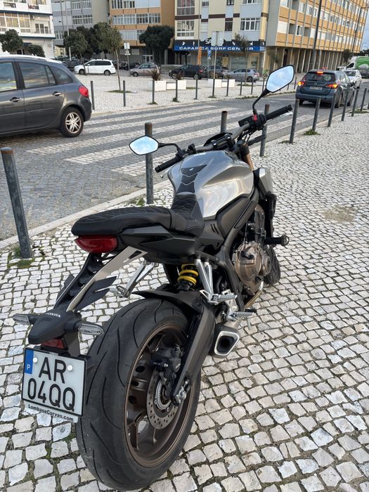 Honda CB650 - como nova