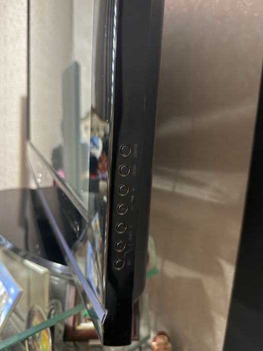 Телевизор Samsung 42 дюйма